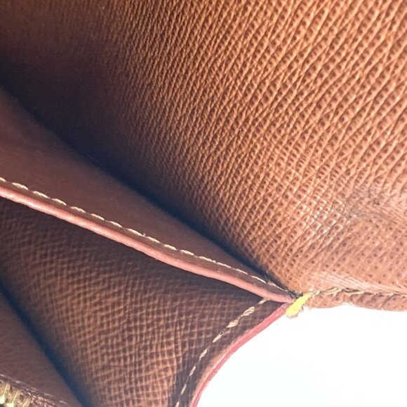 LOUIS VUITTON Brown Monogram Canvas Pouch - Picture 16 of 16